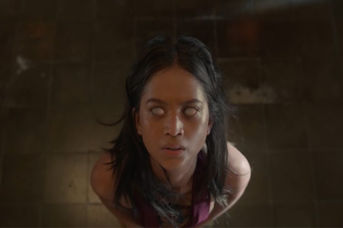 Salah satu scene di film Badarawuhi di Desa Penari yang sangat menyeramkan.