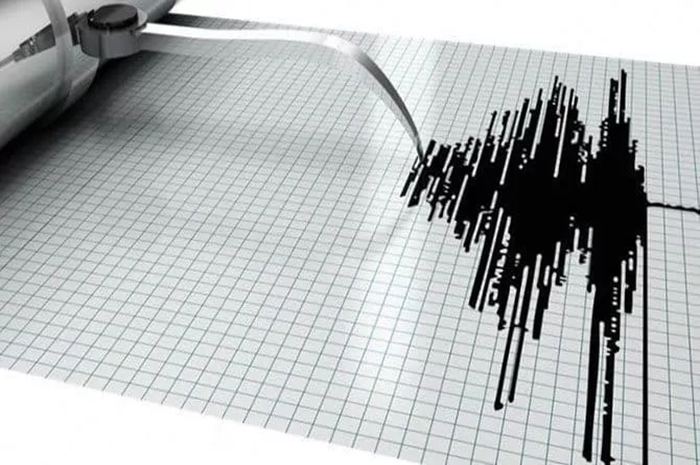Gempa berkekuatan Magnitudo 5,3 mengguncang wilayah Malang DAN Pacitan. (foto dok. Jawa Pos)