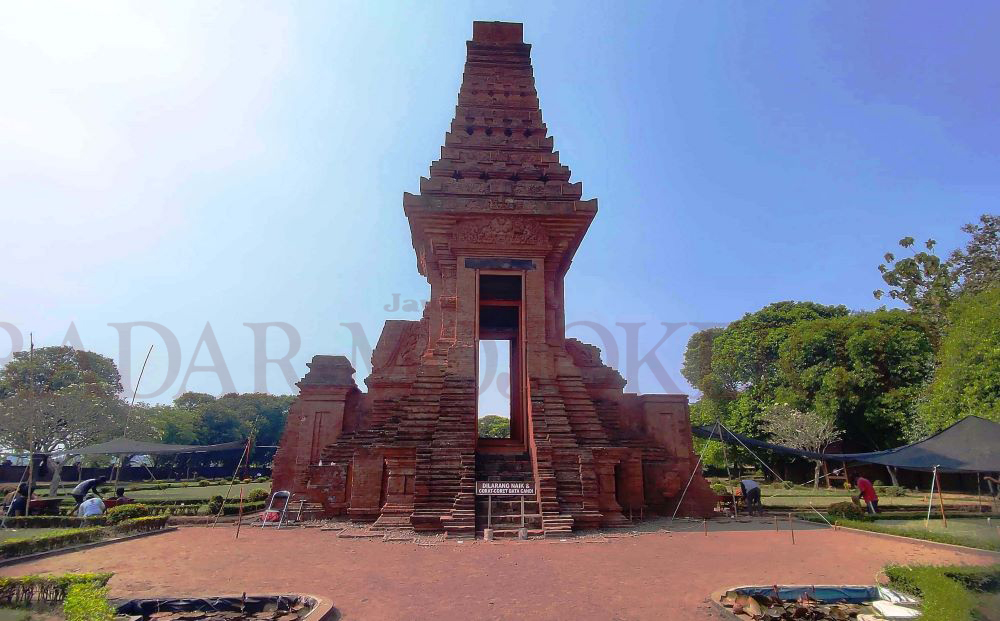 MEGAH: Candi Gapura Bajang Ratu di Dusun Kraton, Desa Temon, Kecamatan Trowulan, Kabupaten Mojokerto peninggalan Kerajaan Majapahit.