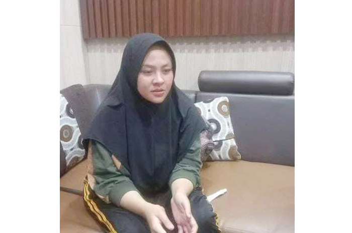Briptu Fadhilatun Nikmah saat diperiksa Polda Jatim. (Ist)