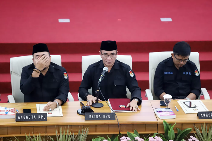 DIPECAT: Ketua KPU RI Hasyim Asy