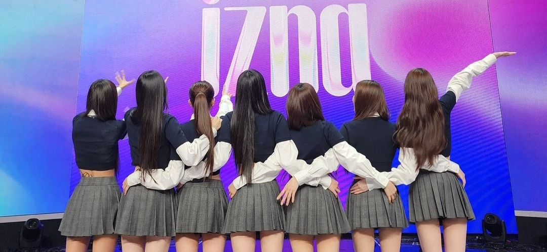 Debut Izna, Girl Group Jebolan I-LAND 2 dengan Line Up 7 Idol Muda Berbakat