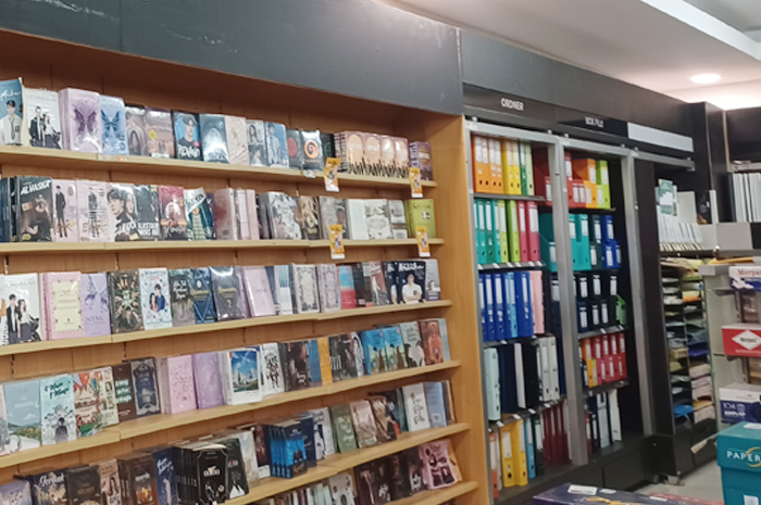 Bramanas Family tak ada di Gramedia Sunrise Mall Mojokerto.
