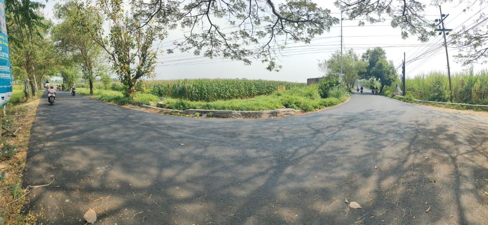 LANCAR: Ruas Jalan Raya Puri, Kecamatan Puri kondisinya kini tampak mulus setelah dibangun Dinas PUPR Kabupaten Mojokerto.