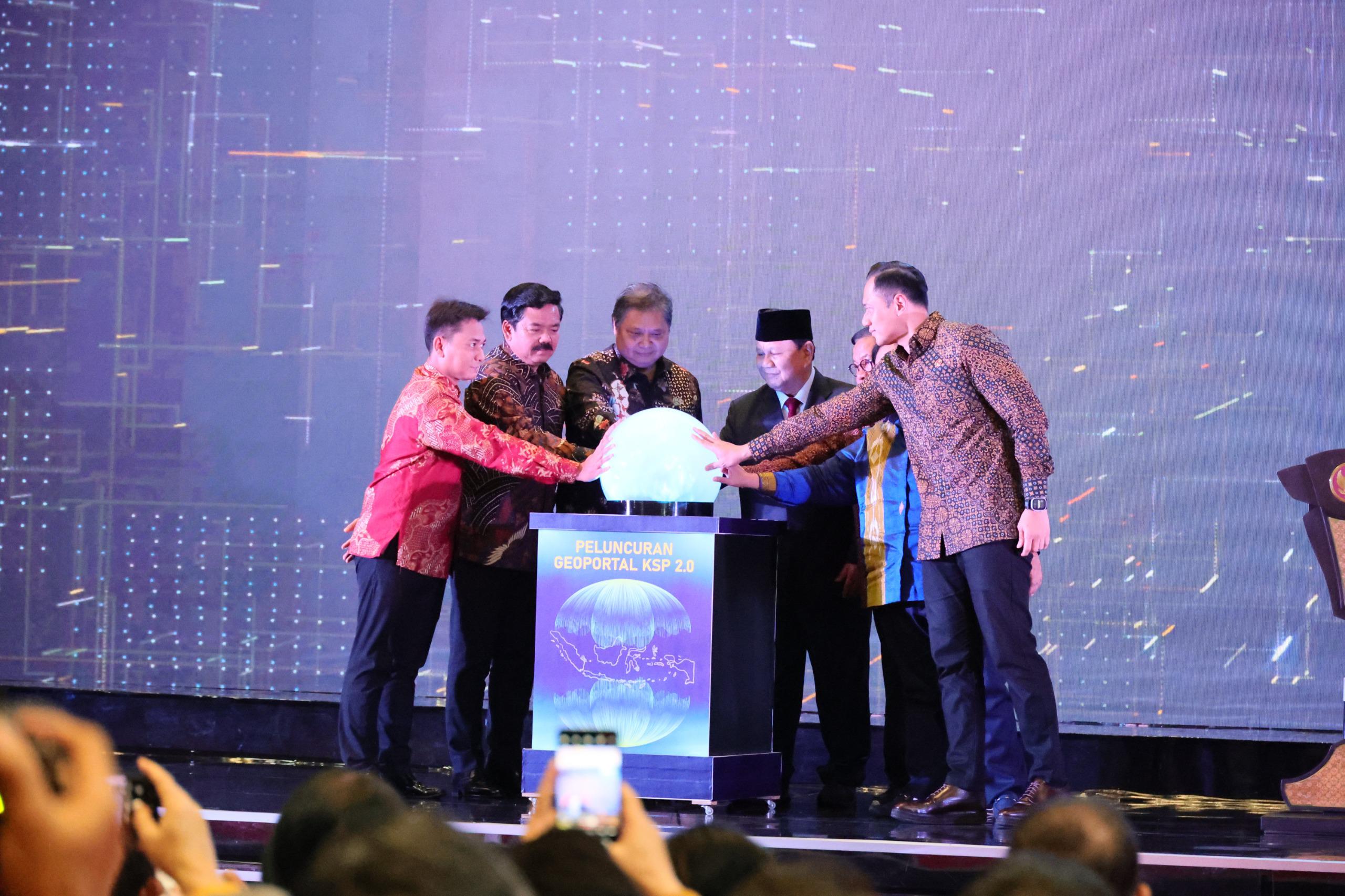 Peluncuran Geoportal Kebijakan Satu Peta (KSP) 2.0 dan penyerahan White Paper One Map Policy Beyond 2024 pada Kamis (18/07/2024).