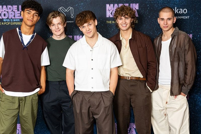 Pertama Kalinya, SM Entertainment Debutkan Boy Group British . Ada yang Masih Umur 19 Tahun