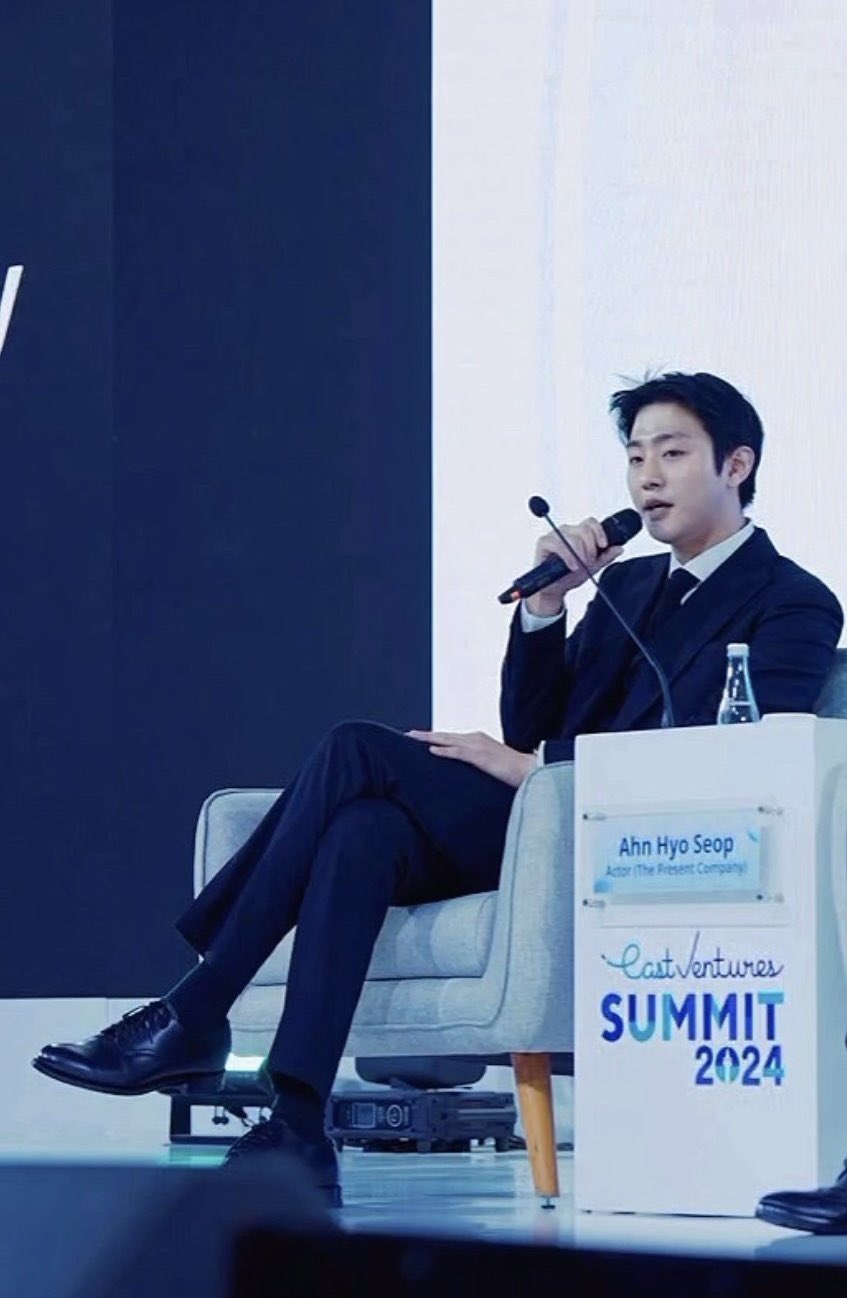 Ahn Hyo Seop saat hadir di Jakarta dalam event Summit 2024