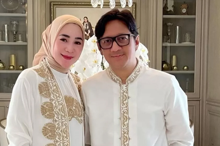Andre Taulany dan Rien Wartia Trigina
