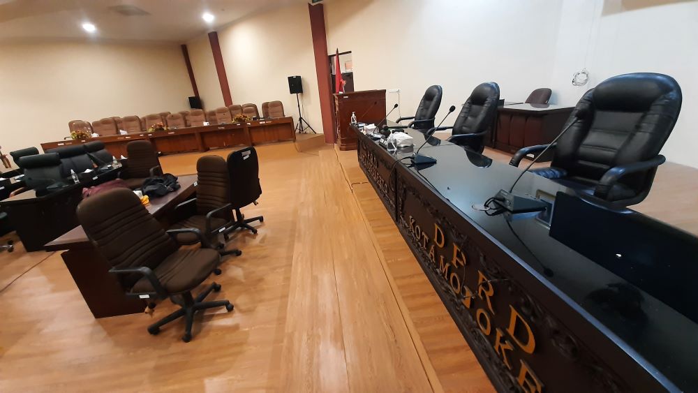 SUASANA BARU: Ruang rapat paripurna di lantai dua gedung baru DPRD Kota Mojokerto di Jalan Raya Surodinawan, Kecamatan Prajurit Kulon akan segera digunakan agenda legislatif pasca boyongan dari kantor