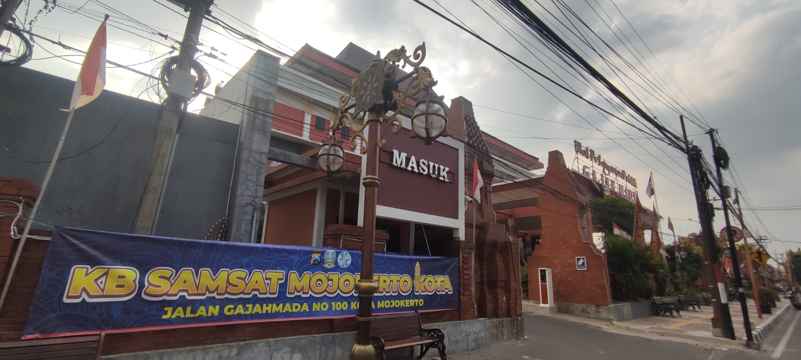 PINDAH: Kantor baru Samsat Polres Mojokerto Kota di MPP Gajah Mada, Jalan Gajah Mada, Kota Mojokerto.