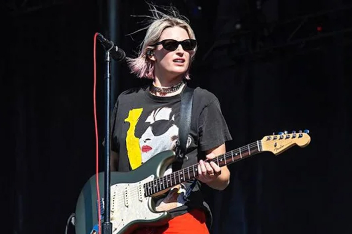 Emily Armstrong sukses meniti karir dari Dead Sara hingga Linkin Park
