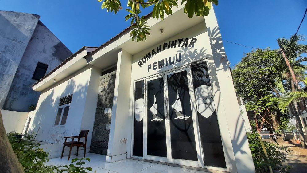 RIWAYAT: Rumah Pintar Nadira Wilwatikta di kantor KPU Kota Mojokerto menyimpan perjalanan sejarah terkait pemilu dan pilkada.