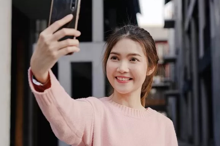 Suka Selfi Bukan Berarti Narsis, Ini Hasil Penelitian Ilmiahnya