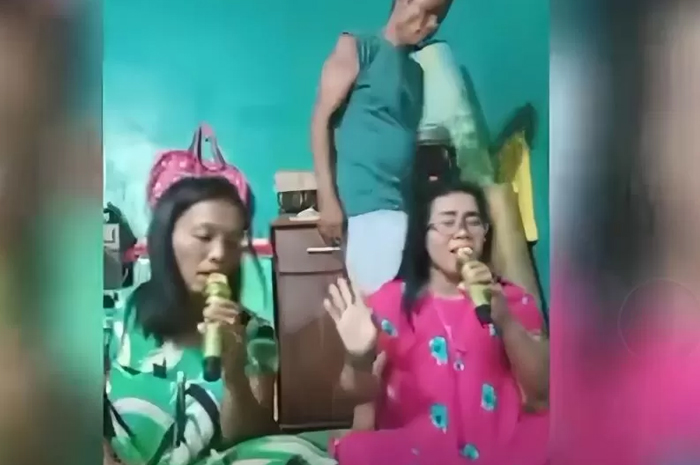 Perempuan ini ditikam suaminya sendiri saat live di Facebook.