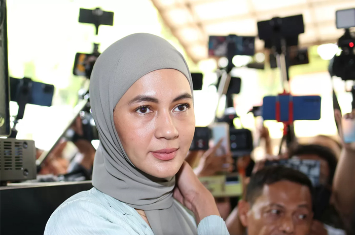 Selebritas Paula Verhoeven singgung bagaimana perjuangan seorang ibu ketika bertaruh nyawa untuk anak.