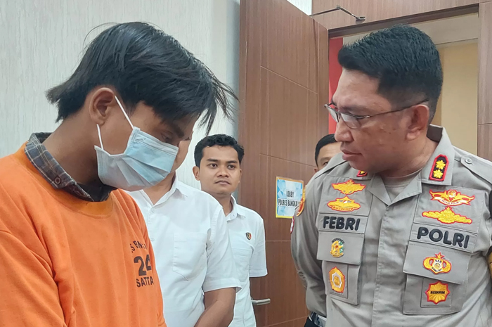 Miris nasib seorang mahasiswi UTM yang meninggal secara tragis dengan dibunuh dan dibakar oleh kekasihnya.