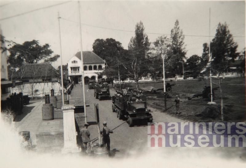 DUDUKI WILAYAH: Pasukan Belanda saat kembali menguasai wilayah Kota Mojokerto pada tahun 1947.