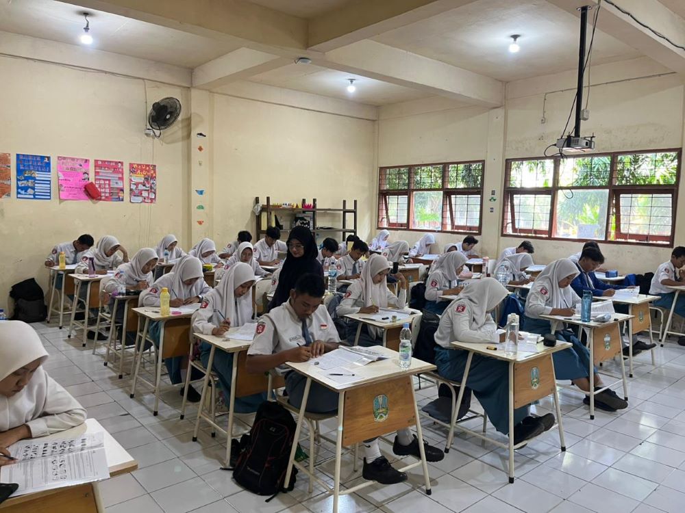 BERUPAYA MAKSIMAL: Siswa SMAN 1 Mojokerto saat mengikuti tes bakat dan minat sebagai persiapan mendaftar SNPMB, beberapa waktu lalu.