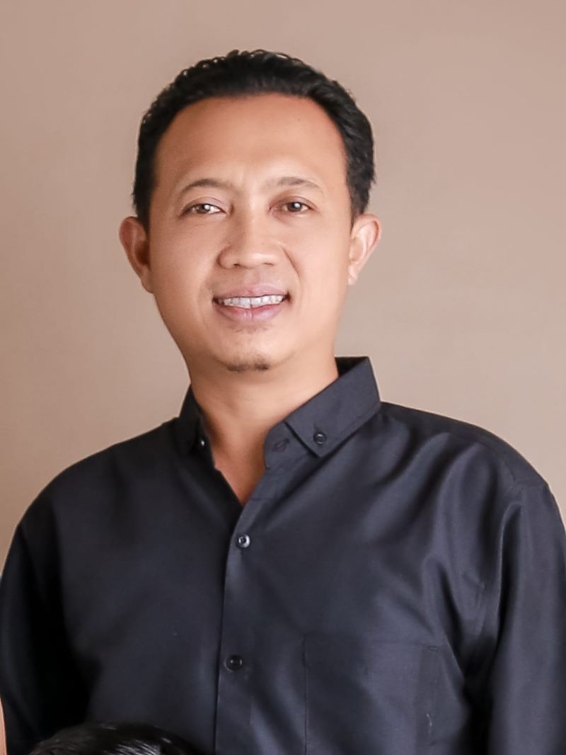 Oleh: Rizal Amrulloh*)