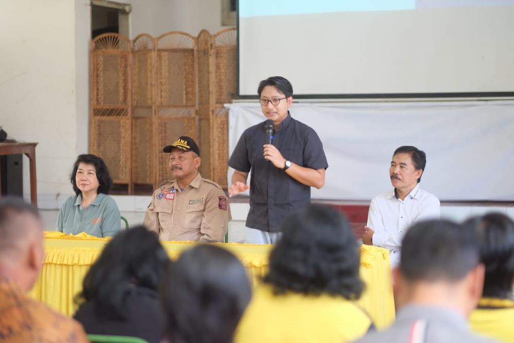 PEMBUKAAN: Sambutan pembukaan pastor Rekan Paroki St. Yosef Mojokerto RD. Andreas Putra Krishananta.