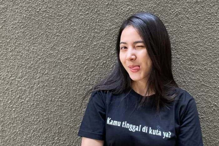 Inilah Link Video Syur yang Diduga Bulan Sutena dan Sedang Diburu Netizen