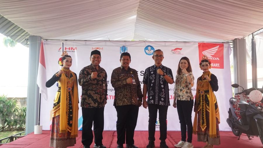 HEBAT: SMKN 1 Jatirejo diresmikan menjadi pelaksanaan TUK Astra Honda, tahun lalu.