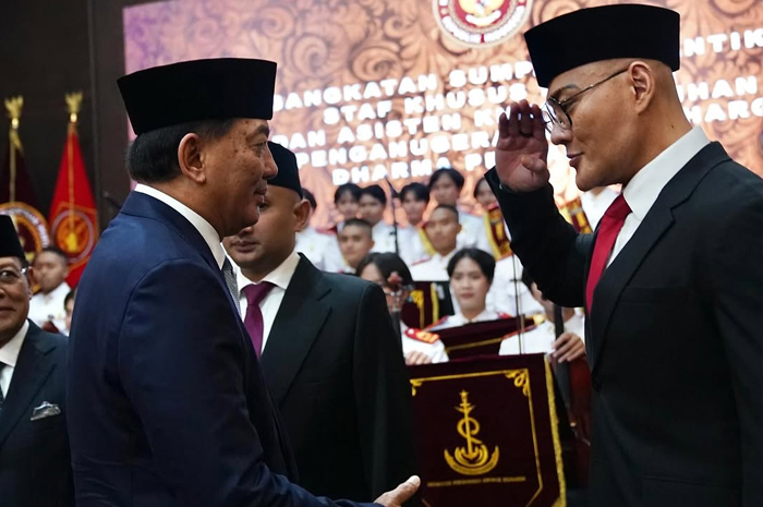 Inilah Gaji dan Fasilitas &nbsp;yang Diterima Deddy Corbuzier Usai Resmi Jadi Staf Khusus Menhan
