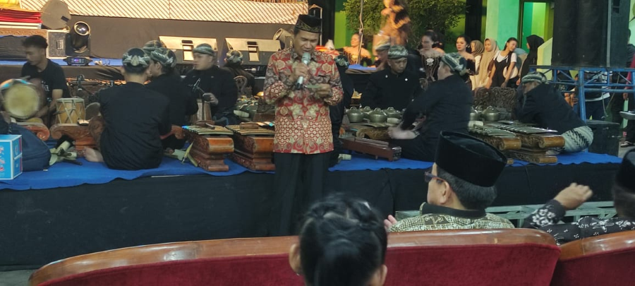 Ketua Perguruan Tamansiswa Mojokerto, Ki Suradiyana