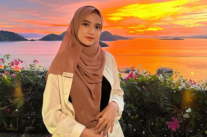 Putri Yusuf Mansur Diserang Netizen! Abaikan 90 Ribu Anggota Wirda Mansur Dikuliti Warganet