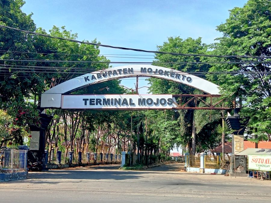 TITIK PEMBERHENTIAN BUS: Terminal Mojosari yang menahun mati suri akan segera diperbaiki seiring rencana beroperasinya Trans Jatim koridor 6 rute Mojokerto-Porong.