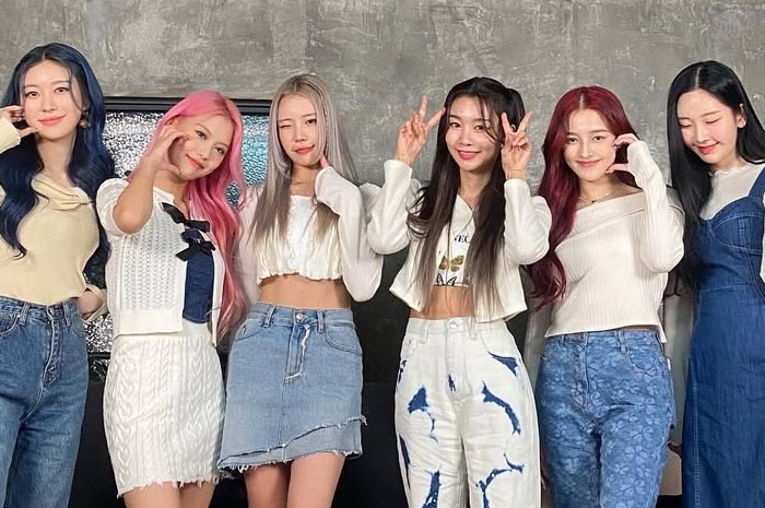 Girl Group Momoland Akan Beraktivitas Melalui Agensi Terbaru, Berikut Biodata Anggotanya. sumber foto: ig @momoland_official