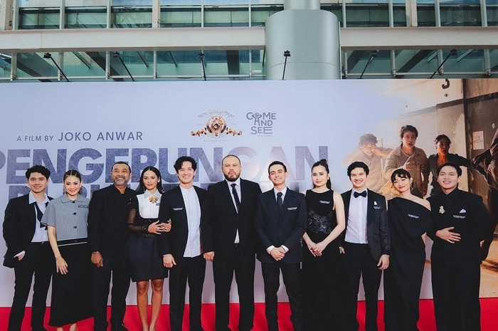Film &ldquo;Pengepung di Bukit Duri&rdquo; Tayang Serentak di Bioskop, Dibintangi Morgan Oey dan Deretan Aktor Muda Lainnya