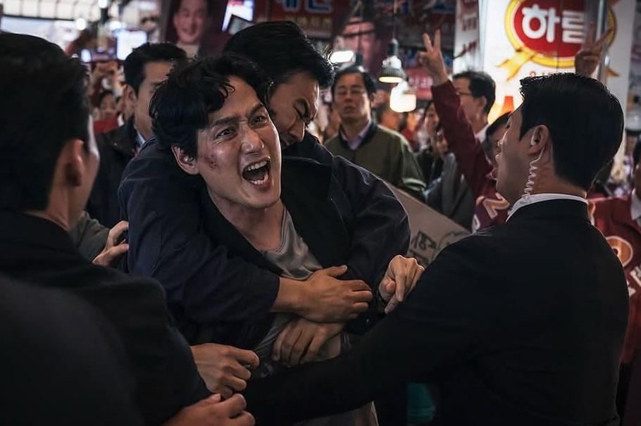 Profil Tiga Pemeran Utama Film Yadang: The Snitch, Ada Kang Ha Neul sebagai Sosok Broker Pengendali Dunia Perdagangan Narkoba. sumber foto: Instagram