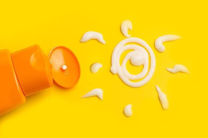 Jangan Asal Beli! Berikut Perbedaan 3 Jenis Sunscreen yang Perlu Kamu Ketahui