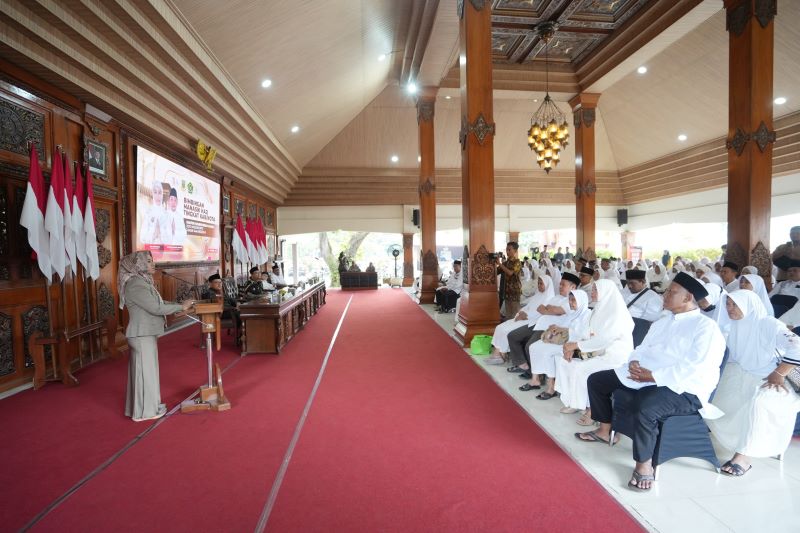 BEKAL KE TANAH SUCI: Pemkot menggelar pembekalan kepada calon jemaah haji (CJH) asal Kota Mojokerto beberapa waktu lalu.