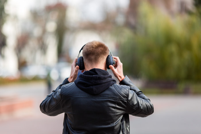 Kepribadian dibalik playlist: kenali diri dengan genre musik