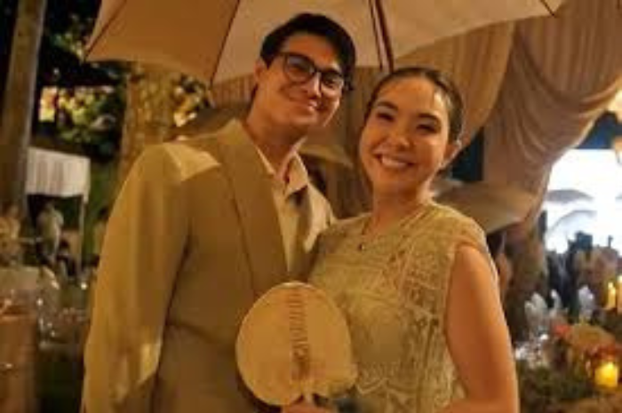 Gisel dan Cinta Brian Pamer Kemesraan di Pernikahan Luna Maya