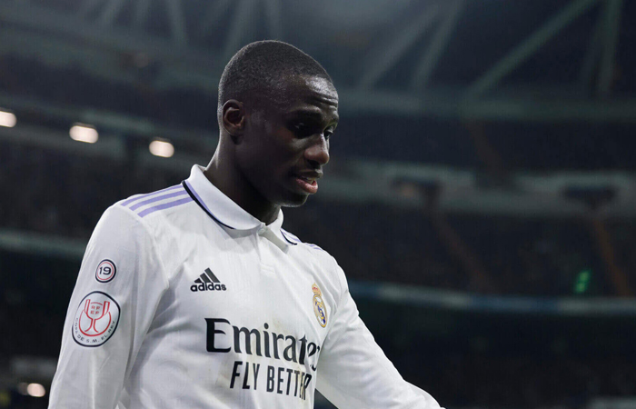 Mendy diprediksi absen dalam pertandingan Madrid vs Mallorca pada Kamis (15/5) karena mengalami cedera
