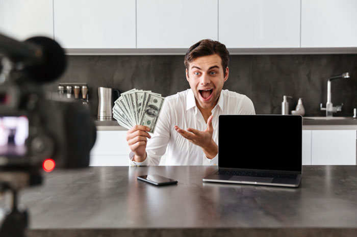Cocok Buat Gen Z! Mulai Belajar Investasi dan Atur Finansial Lebih Mudah Bareng 4 Channel Youtube Ini!