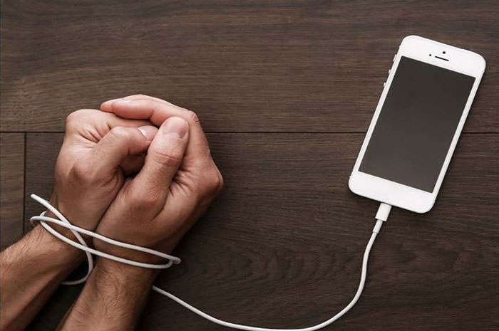 Mengenal Pengertian, Manfaat, Tanda, dan Tips Melakukan Digital Detox, Istirahat Sejenak dari Gadget. sumber foto pinterest  
