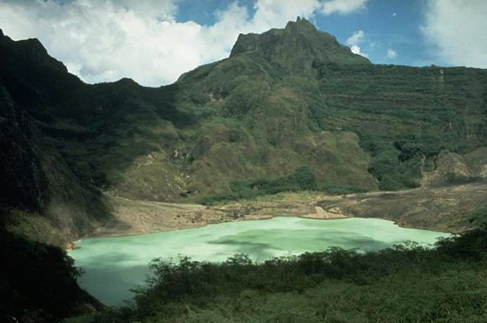 Badan Geologi Klarifikasi Video Viral Erupsi Gunung Kelud, Tegaskan Tidak Ada Aktifitas Letusan.