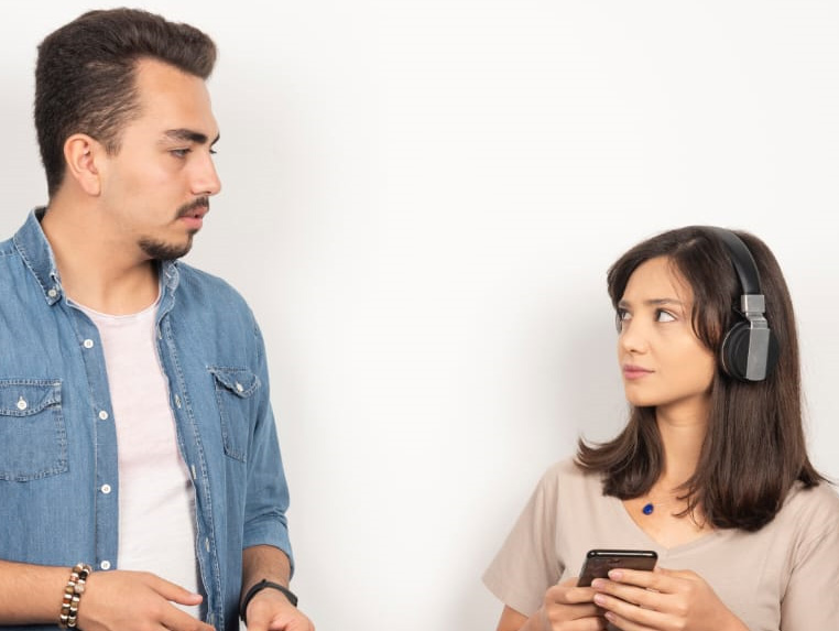 Sering Dianggap Hal Sepele, Berikut Adalah Lima Sikap yang Membuat Orang Lain Tidak Nyaman dan Kesal. sumber foto: freepik