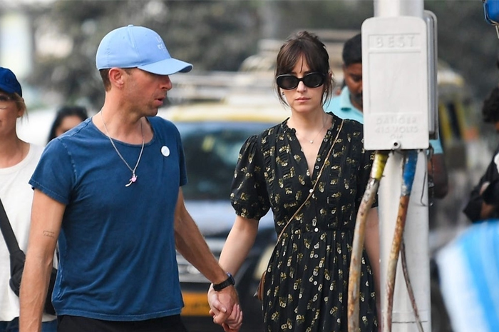 Delapan Tahun Menjalin Cinta, Vokalis Coldplay Chris Martin dan Dakota Johnson Akhirnya Berpisah.