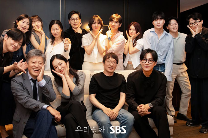 Kisah Cinta Antara Aktris dan Sutradara,Berikut Adalah Empat Fakta Menarik Drama Korea &lsquo;Our Movie&rsquo;. sumber foto: ig @sbsdrama_official