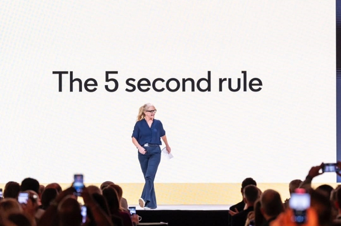 Hanya Butuh 5 Detik untuk Bisa Mengubah Hidupmu, Bedah Buku Populer &lsquo;The 5 Second Rule&rsquo; Karya Mel Robbins (sumber: Instagram/@melrobbins)