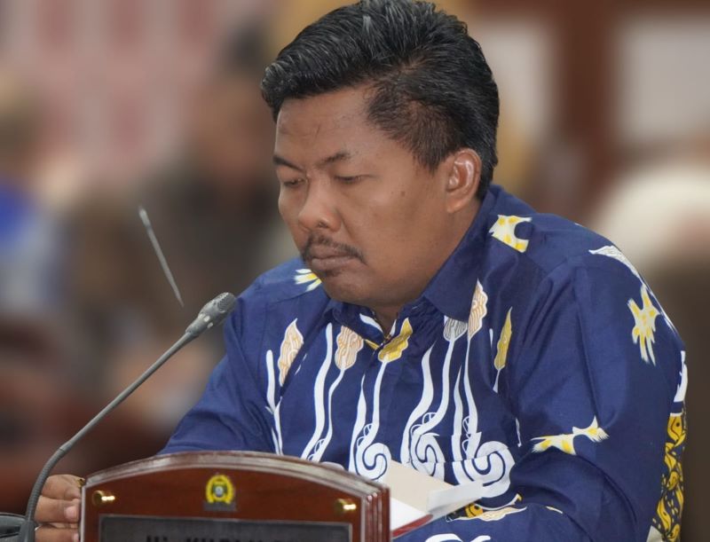 KOMITMEN: Ketua Komisi IV DPRD Kabupaten Mojokerto Mohammad Agus Fauzan komitmen mengawal hak pekerja pabrik tepung yang di-PHK tanpa pesangon.