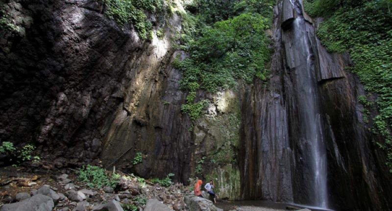 ALAMI: Air Terjun Coban Canggu yang berada di Desa Padusan, Kecamatan Pacet cocok untuk liburan, fasilitasnya juga semakin lengkap.