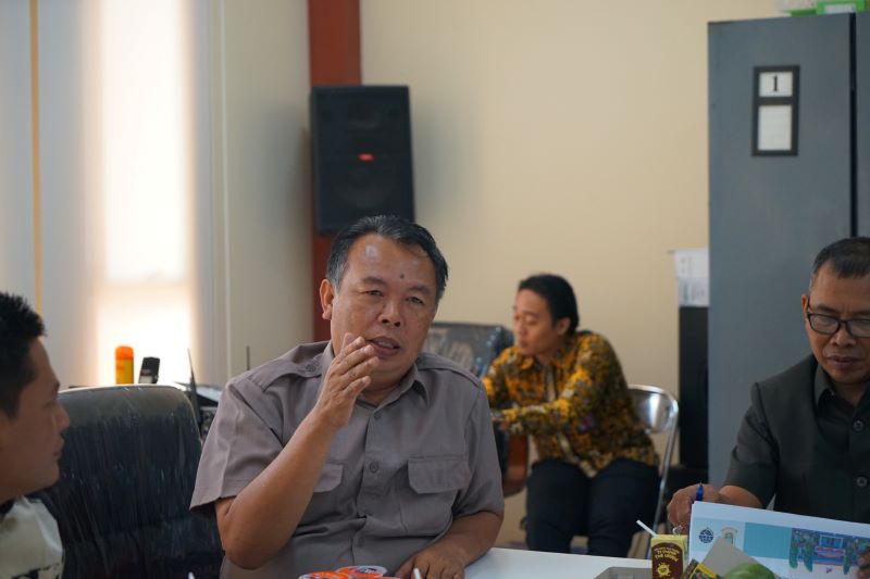 FUNGSI KONTROL: Komisi III DPRD Kota Mojokerto saat menggelar rapat dengar pendapat dengan tiga OPD di ruang rapat sekratariat dewan, Senin (7/7).