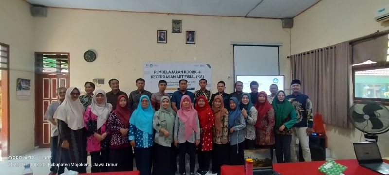 PENYEGARAN ILMU: Puluhan guru SMP negeri dan swasta mengikuti pelatihan KKA yang dibuka Dispendik Kabupaten Mojokerto, Jumat (11/7).