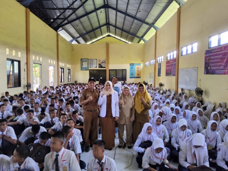 PENGEMBANGAN KARAKTER: Siswa SMKN 1 Jetis mengikuti pembukaan MPLS, Senin (14/7) lalu.